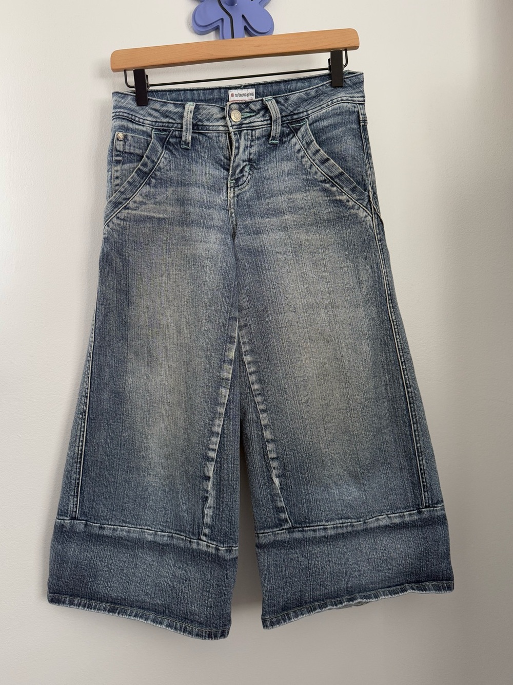 90s Y2K Size 3 Low Rise Baggy Relaxed Crop Jeans Stone Wash Denim Grunge